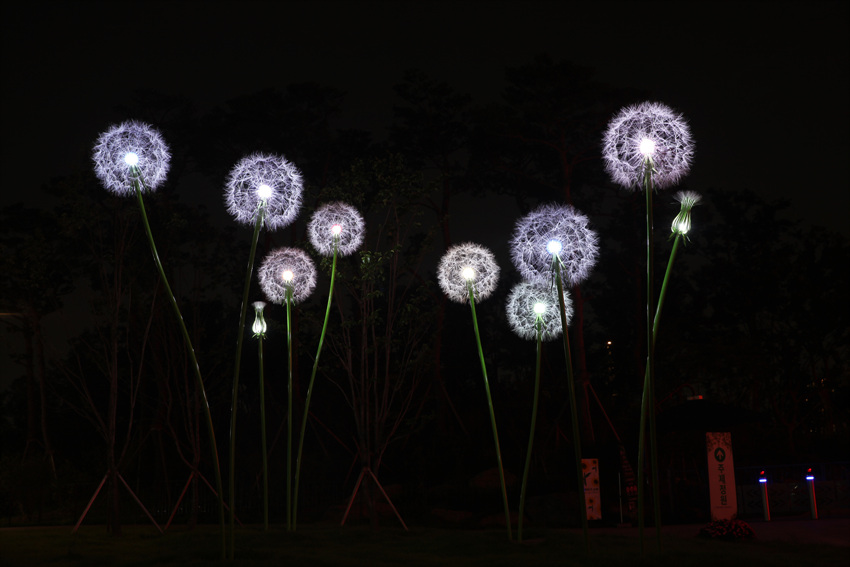 IMG_9474.jpg 민들레 조명