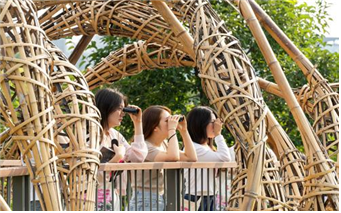 2.png 주제정원 전시 참여자 사진